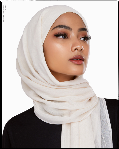You Cotton Scarf in Cream